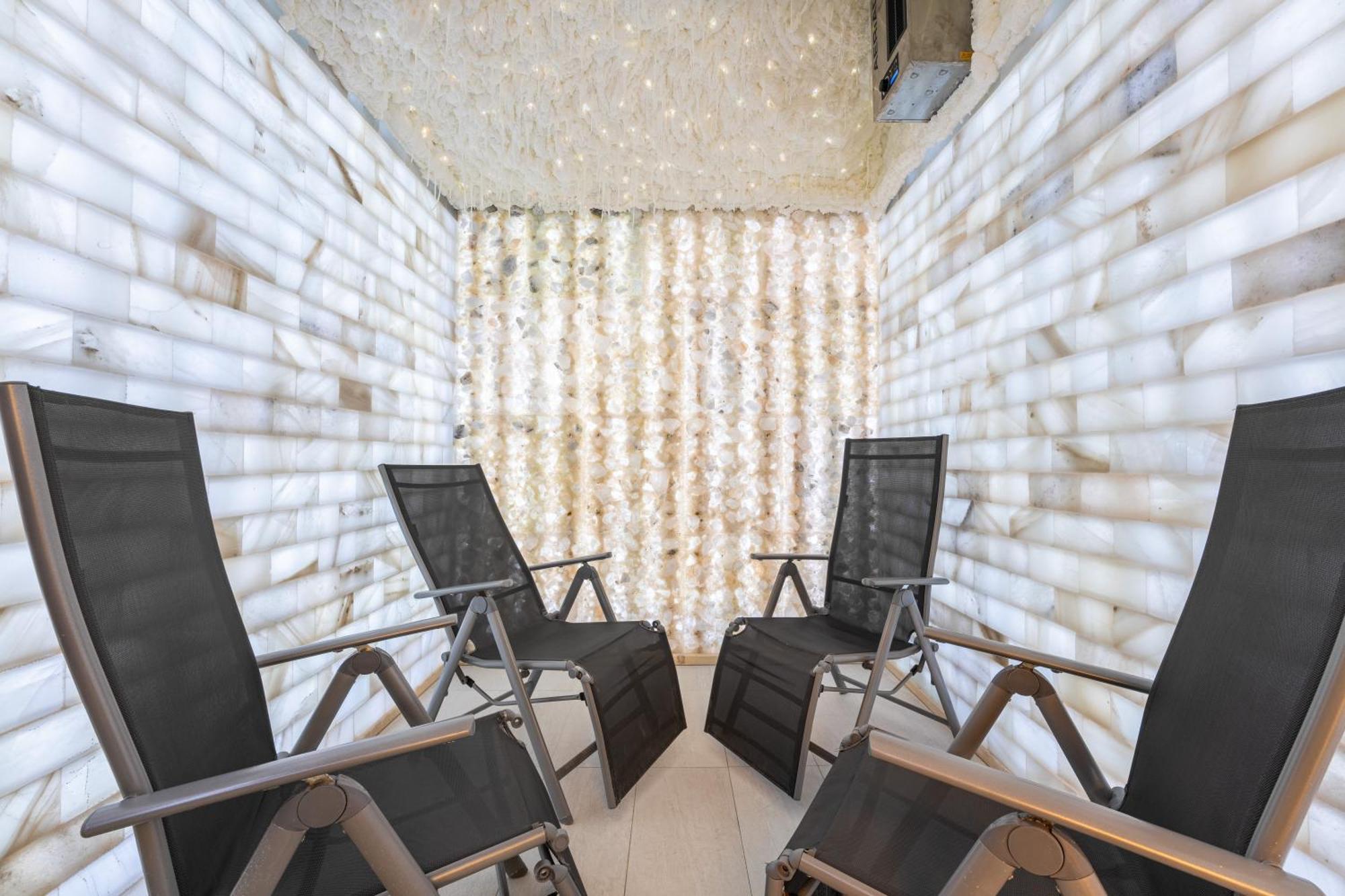 Villa Cannes Resort Zakopane - Grota Solna, Sauna Finska Bagian luar foto